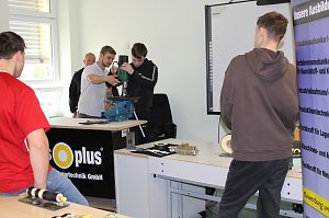 Schule trifft Wirtschaft - Regelschule Ro&szlig;leben