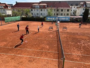 Erfolgreicher Tag der offenen T&uuml;r beim Tennis Verein Blau-Wei&szlig; in Sondershausen