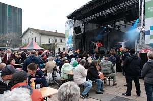 Peter Blei unterwegs auf dem Bahnhofsfest