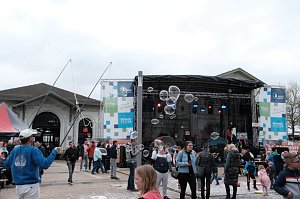 Peter Blei unterwegs auf dem Bahnhofsfest
