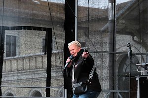 Peter Blei unterwegs auf dem Bahnhofsfest