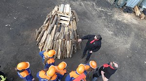 Die Jugendfeuerwehr zu Gast bei den S&uuml;dharzer K&ouml;hlern