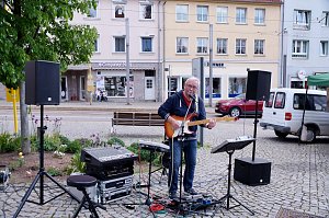 Geranienmarkt auf dem Rathausplatz