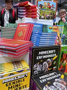Bibliotheksteam auf der Buchmesse