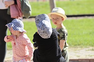 Feierliche Einweihung des neuen Spielplatzes in Bad Langensalza Nord