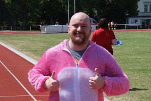 8. Nordh&auml;user Mukolauf auf dem Hohekreuz-Sportplatz
