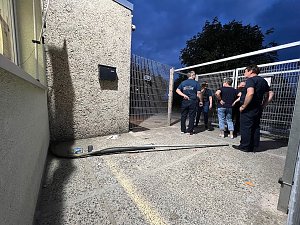Gro&szlig;einsatz in der Gemeinschaftsunterkunft Obermehler