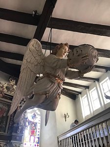 Der fliegende Engel in der Kapelle der Burg Bodenstein