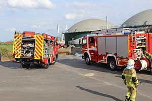 Feuerwehr&uuml;bung an der Biomethananlage in Bielen