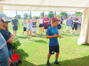 Fu&szlig;balltraining mit ehemaligen Profis bis zum Sonntag bei der TSG Krimderode