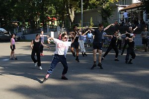 Theaterfest auf dem Gehegeplatz in Nordhausen