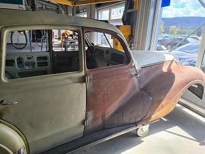 Aus einem BMW 340 wird ein EMW 340-2