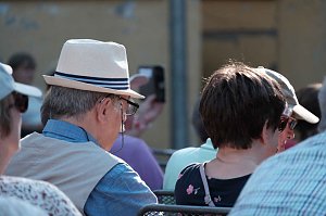 Peter Blei unterwegs auf dem Theaterfest