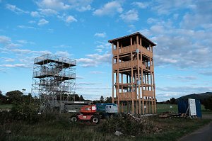 Peter Blei am neuen Aussichtsturm bei Kelbra