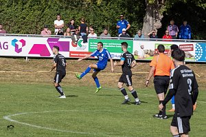 Lokalderby am Fu&szlig;e der Bleicher&ouml;der Berge