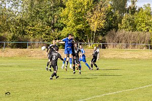 Lokalderby am Fu&szlig;e der Bleicher&ouml;der Berge