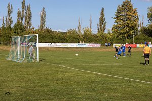 Lokalderby am Fu&szlig;e der Bleicher&ouml;der Berge