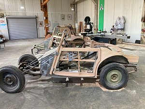 Vorbereitung f&uuml;r die Restaurierung - der Formel 2 Rennwagen Kurt Baums