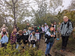Der Frauenberg-Trai (Sondershausen) ist ein Familienerlebniswanderweg mit sieben verschiedene Erlebnisstationen