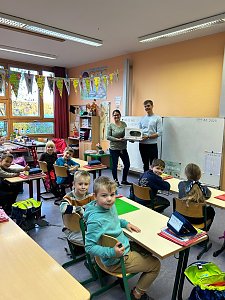 Neue Erstkl&auml;ssler begr&uuml;&szlig;t