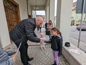Gewinnerinnen des K&uuml;rbisschnitzwettbewerb in Sondershausen wurden ausgezeichnet