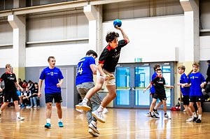 Handballfest in der Ballspielhalle