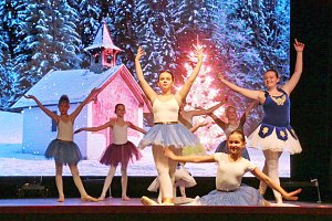 Getanzte Weihnachtsm&auml;rchen des Tanzstudio Radeva