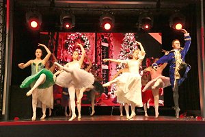 Das Tanzstudio Radeva wird wieder beim Adventskalender auftreten