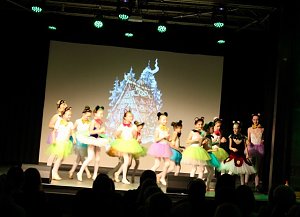 Getanzte Weihnachtsm&auml;rchen des Tanzstudio Radeva