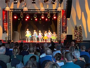 Tanzschule Radeva gastierte im Sondersh&auml;user Klubhaus Stocksen