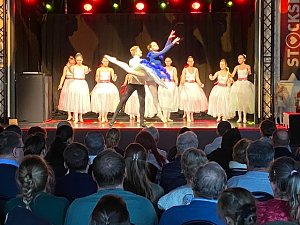 Tanzschule Radeva gastierte im Sondersh&auml;user Klubhaus Stocksen