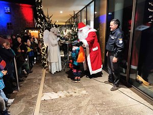 Das THW zum 16.T&uuml;rchen