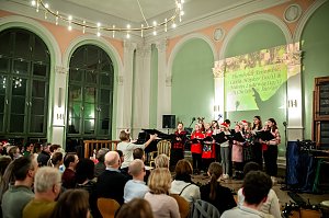 Begeisterndes Weihnachtskonzert im Humboldt-Gymnasium