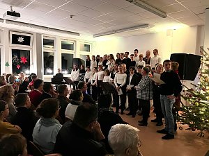 Lebendiger Adventskalender im Seiler-Gymnasium