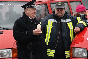 Das Friedenslicht aus Bethlehem wurde heute auf dem August-Bebel-Platz verteilt