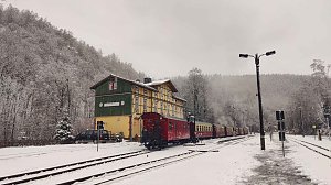 Schnee und Wasser