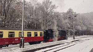 Schnee und Wasser