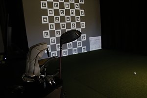 Der Neust&auml;dter Golfverein hat heute seine Indoor-Anlage eingeweiht