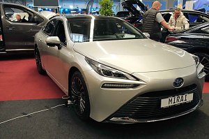 Peter Blei unterwegs auf der Automesse Erfurt