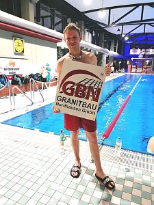 Vier Stunden f&uuml;r den guten Zweck - Benefizschwimmen im Badehaus