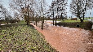 Hochwasser bei Sundhausen, Meldestufe 3 erreicht