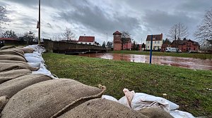 Hochwasser bei Sundhausen, Meldestufe 3 erreicht