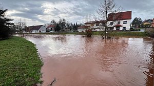 Hochwasser bei Sundhausen, Meldestufe 3 erreicht