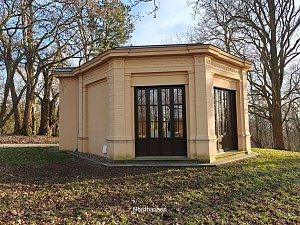 Peter Blei unterwegs im Park Hohenrode