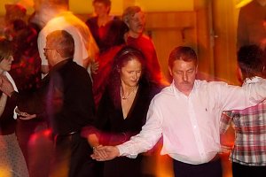T&auml;nze und T&auml;nzer im Jugendclubhaus