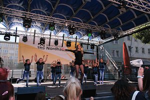 Gro&szlig;e Volksfeststimmung am 2. Tag auf dem Rolandsfest in Nordhausen