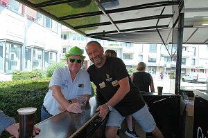 Gro&szlig;e Volksfeststimmung am 2. Tag auf dem Rolandsfest in Nordhausen