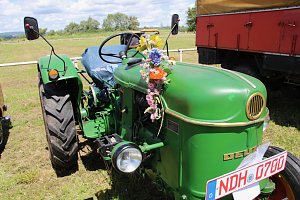 Oldtimertreff auf dem Scheunenhof