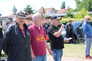 Oldtimertreff auf dem Scheunenhof