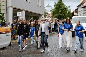 Gro&szlig;er festlicher Umzug zum 211. Brunnenfest in Bad Langensalza
